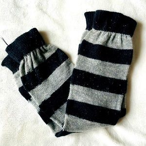 Black and Grey Vintage Leg-warmers